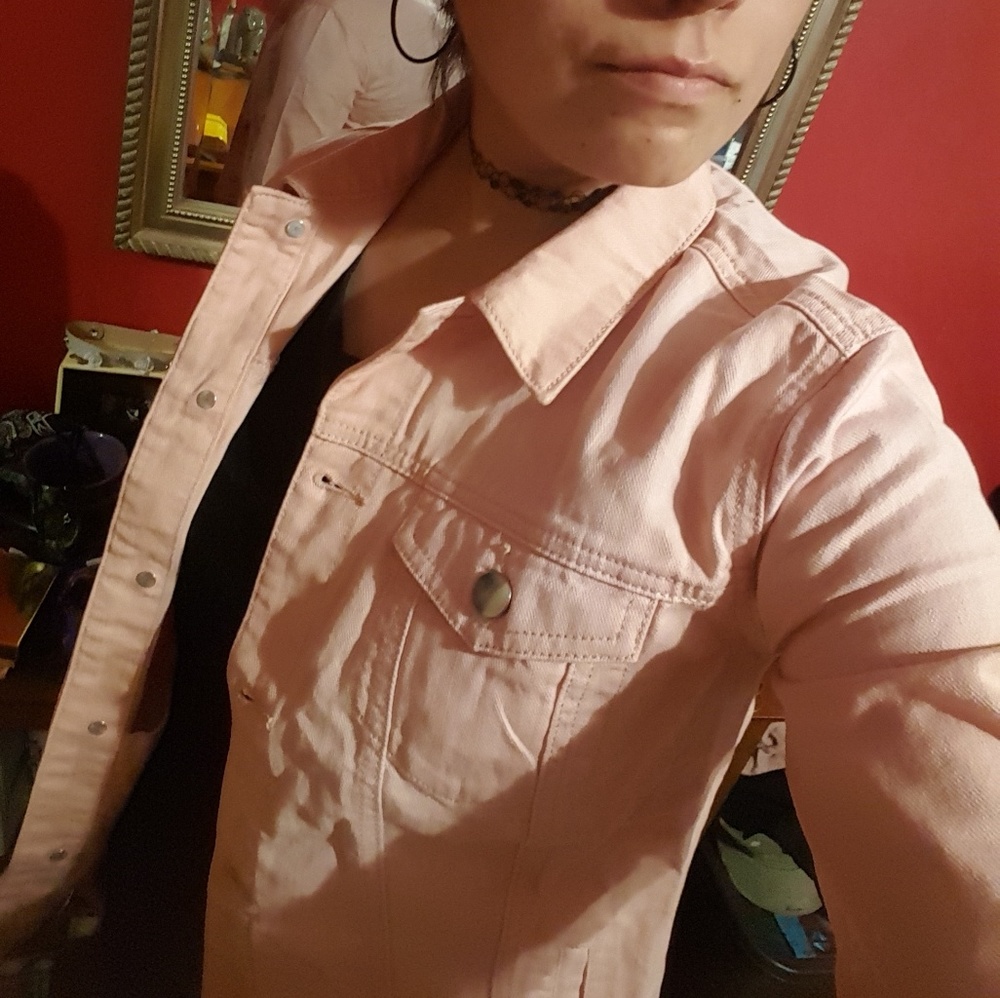 Pink denim jacket - Picture 2 of 4